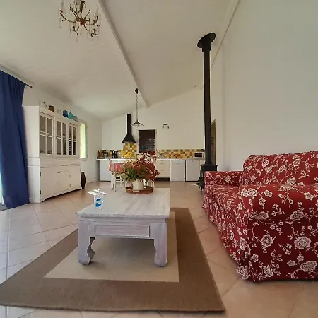 La Petite Maison *